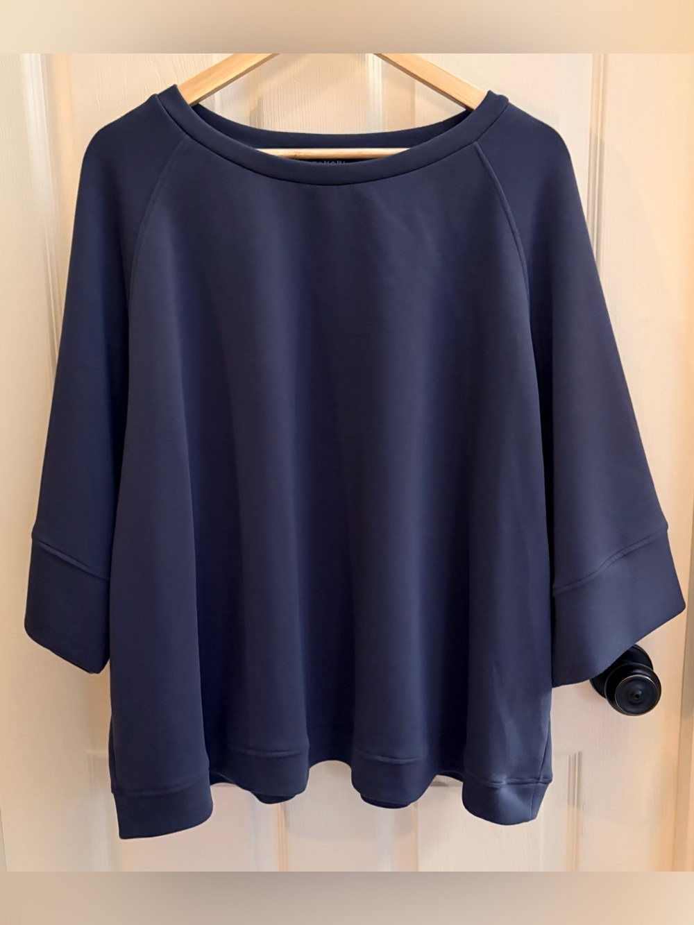 T Tahari Navy Relaxed Boatneck Pullover 3X